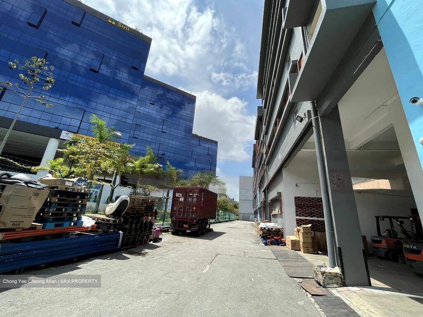 Storhub Kallang (D13), Warehouse #457974191